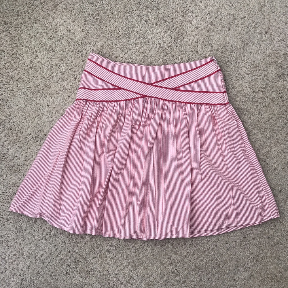 Red and white seersucker skirt, size 8